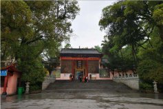 廣東十大著名寺廟排行榜，南華寺排第一名